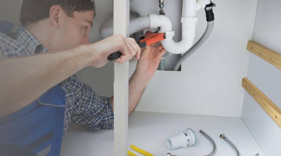 Professional Tankless Water Heater Installation in Bybee, TN